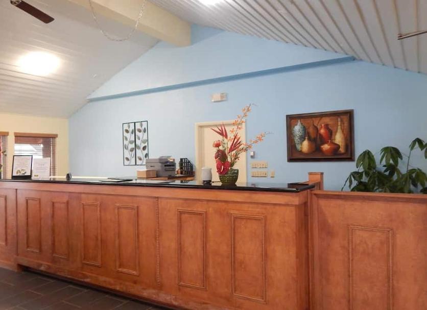 Front desk Photo