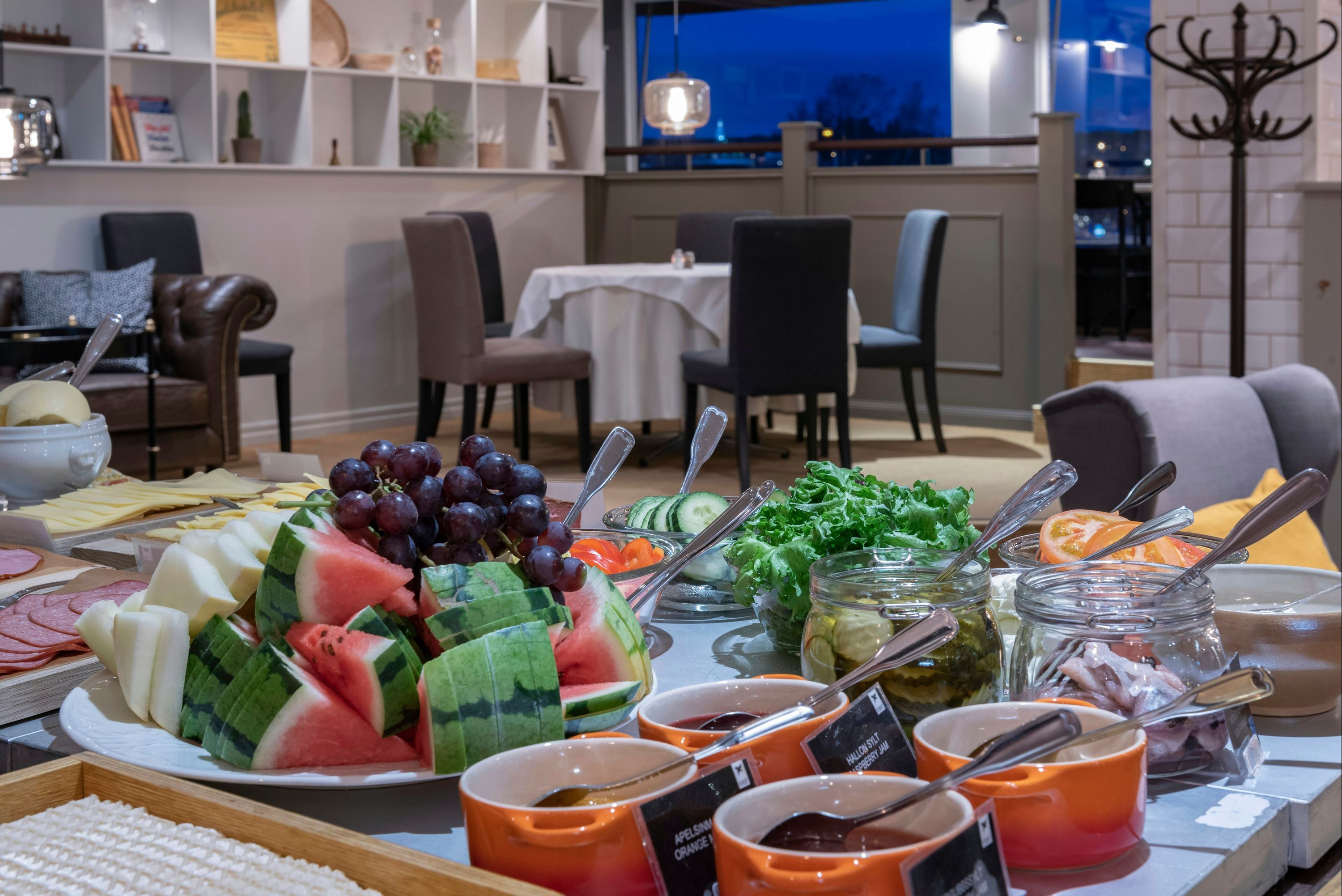 Restaurant Photo