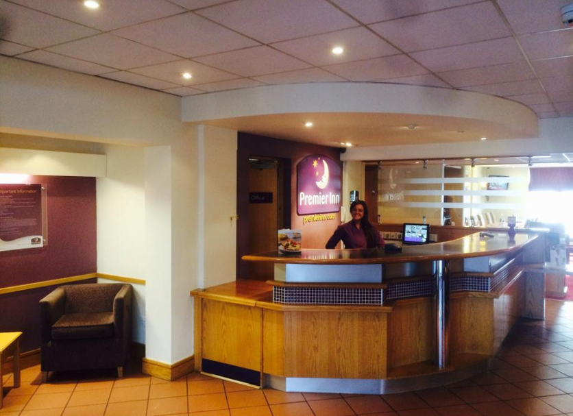 Front desk Photo