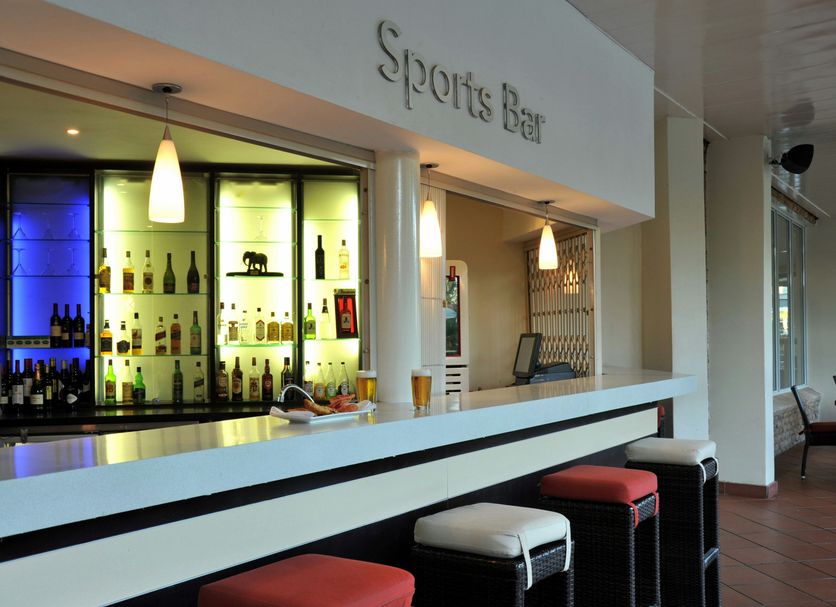 Bar Photo