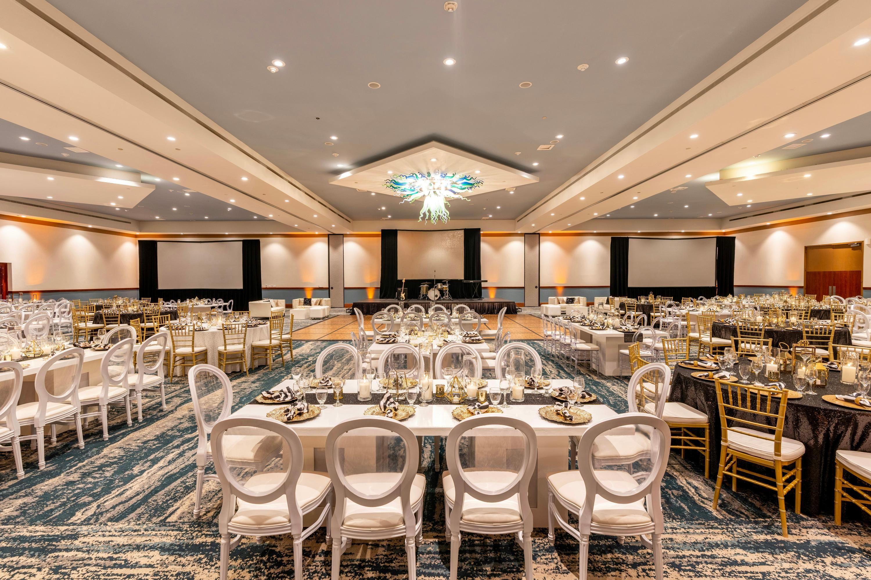 Banquet hall