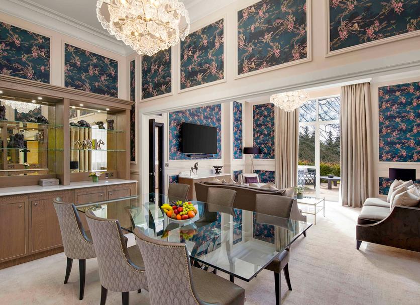 Dining room Photo