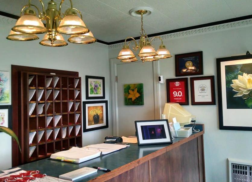 Front desk Photo