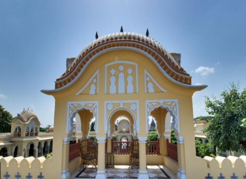 Building Photo