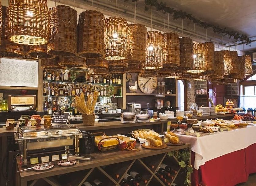 Buffet Photo