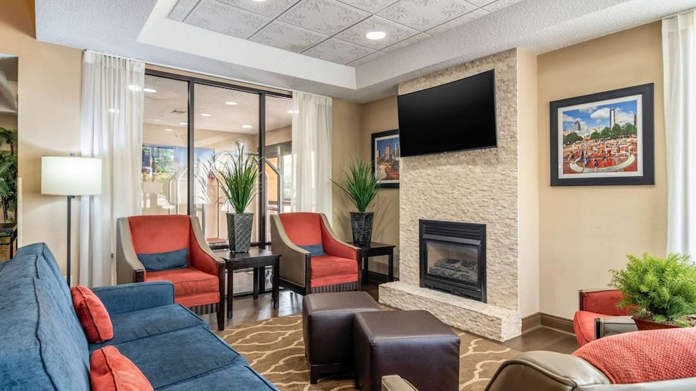 Comfort Inn & Suites Atlanta/Smyrna
