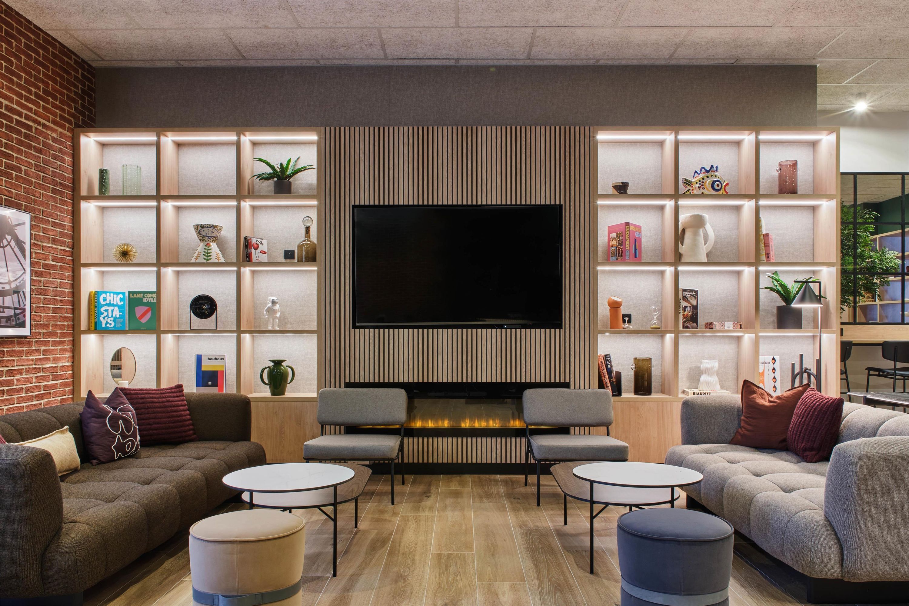 Lounge Photo