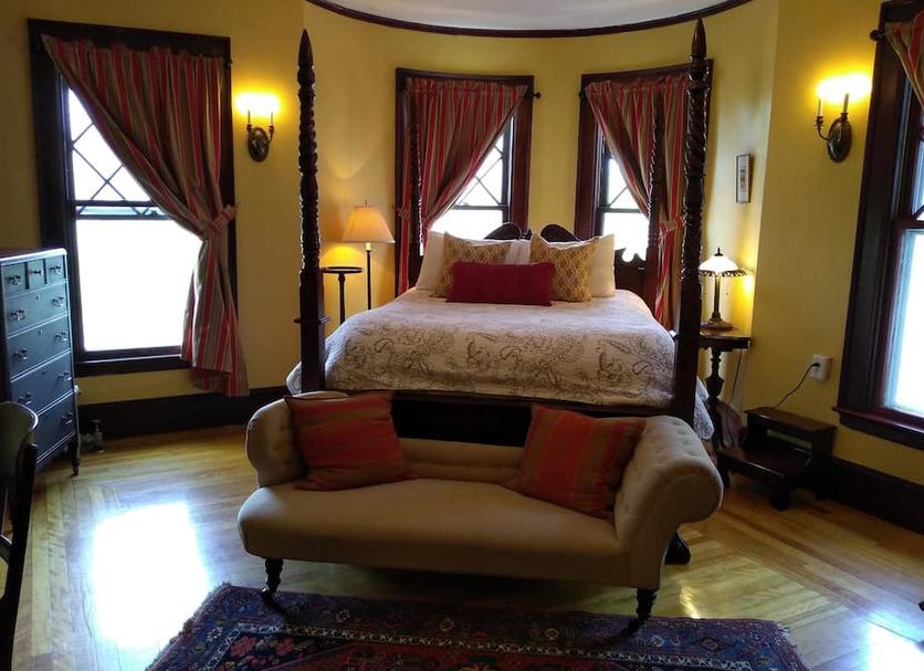 Bedroom Photo