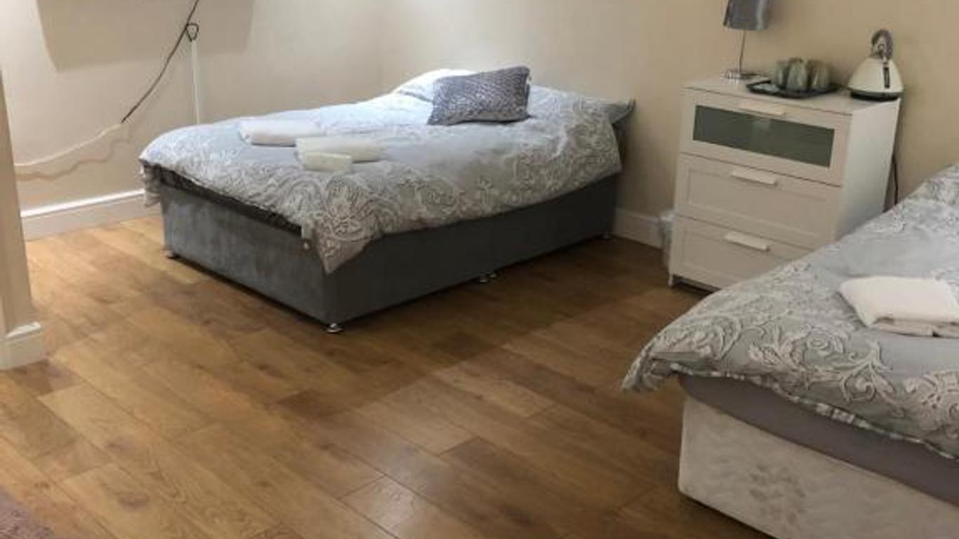 Big Room Rusholme With Tv And Private Ba