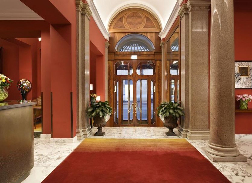 Lobby Photo