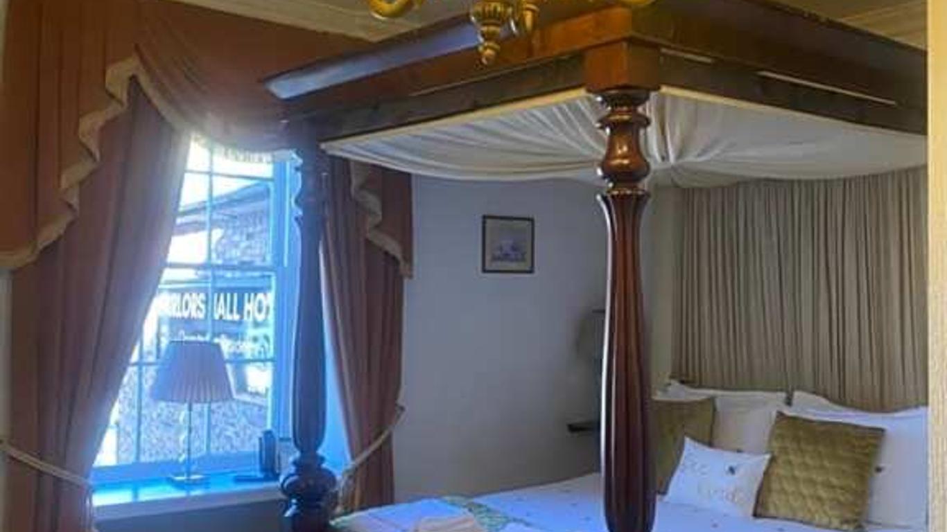 Parlors Hall Hotel