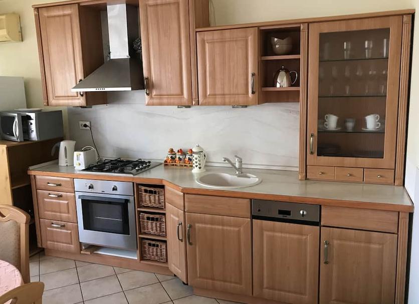 Kitchen Photo