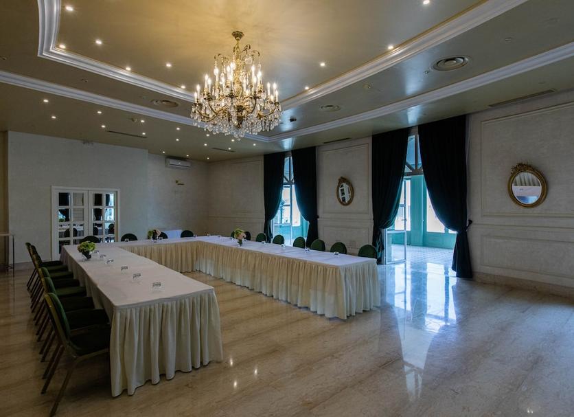 Conference room Photo