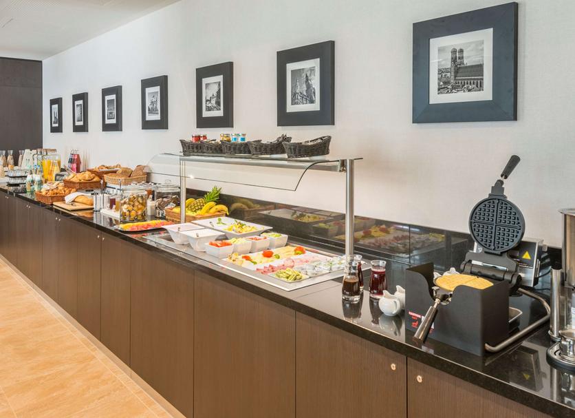 Buffet Photo