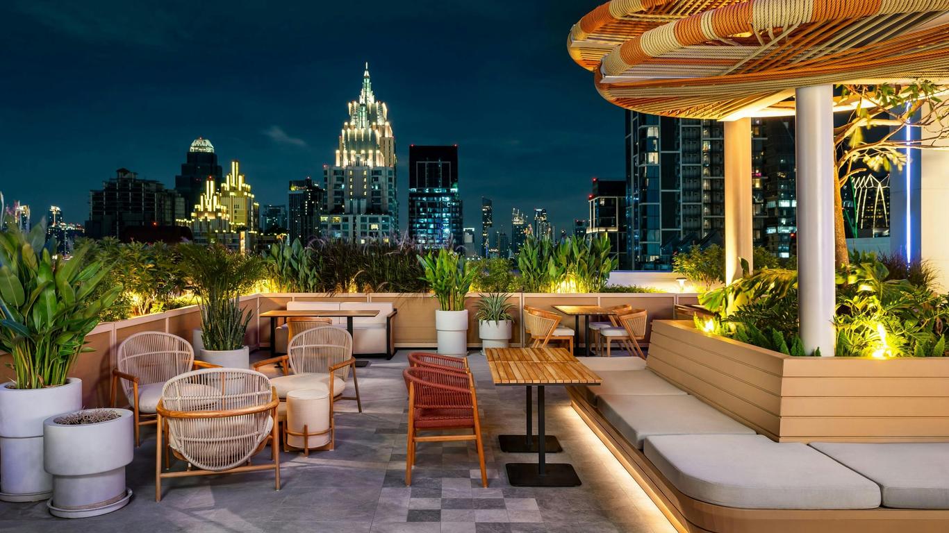 Moxy Bangkok Ratchaprasong