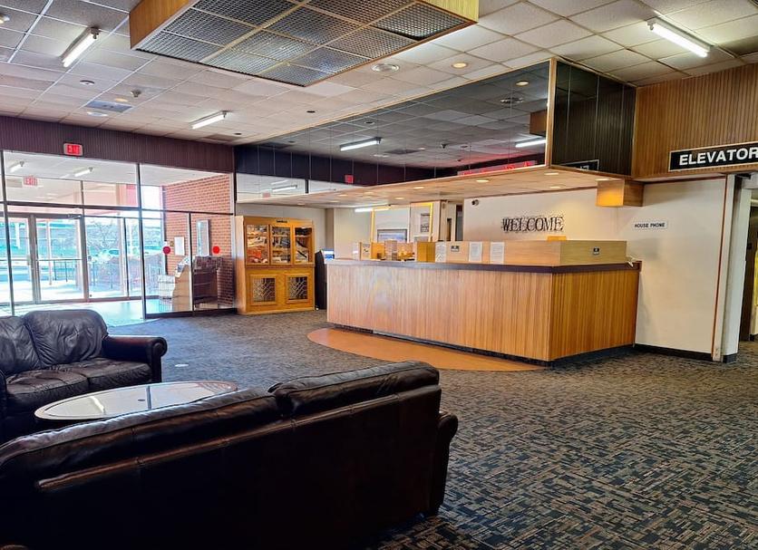 Front desk Photo