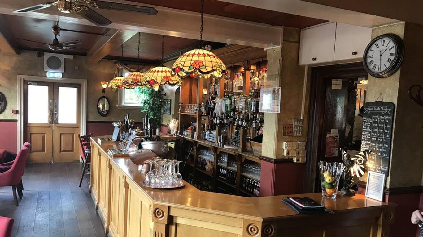 The Carre Arms Hotel & Restaurant