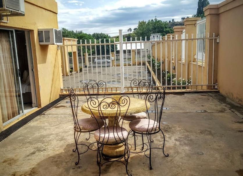 Balcony Photo