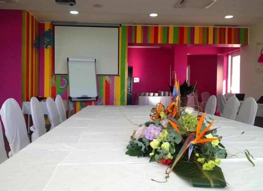 Conference room Photo