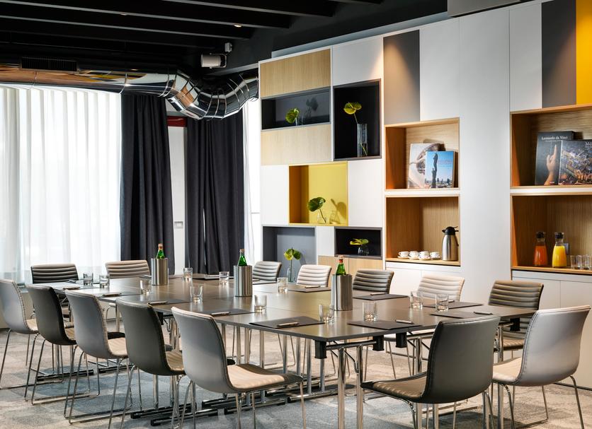 Conference room Photo