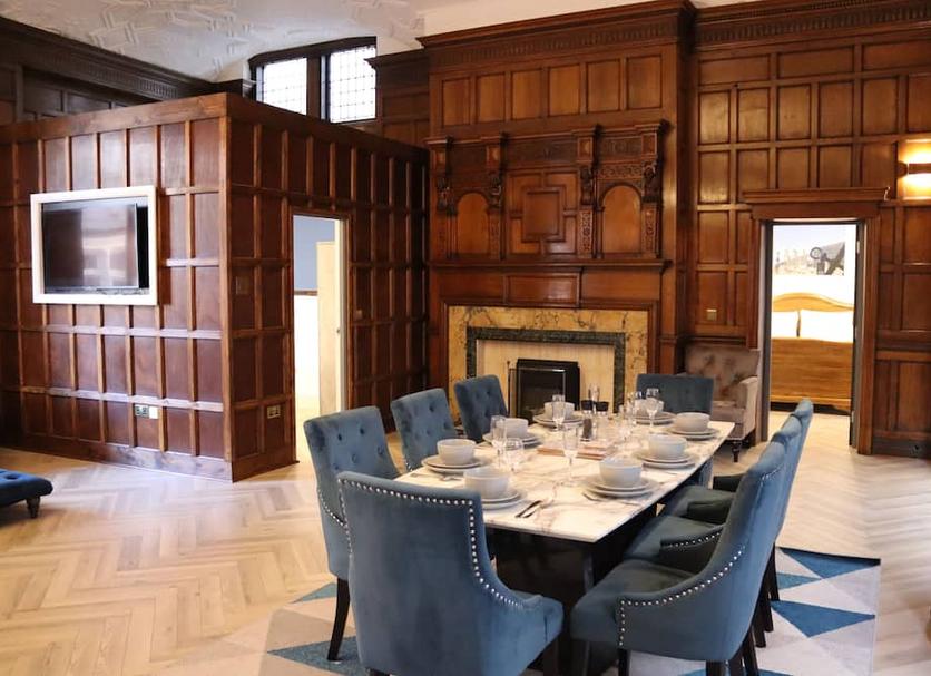 Dining room Photo