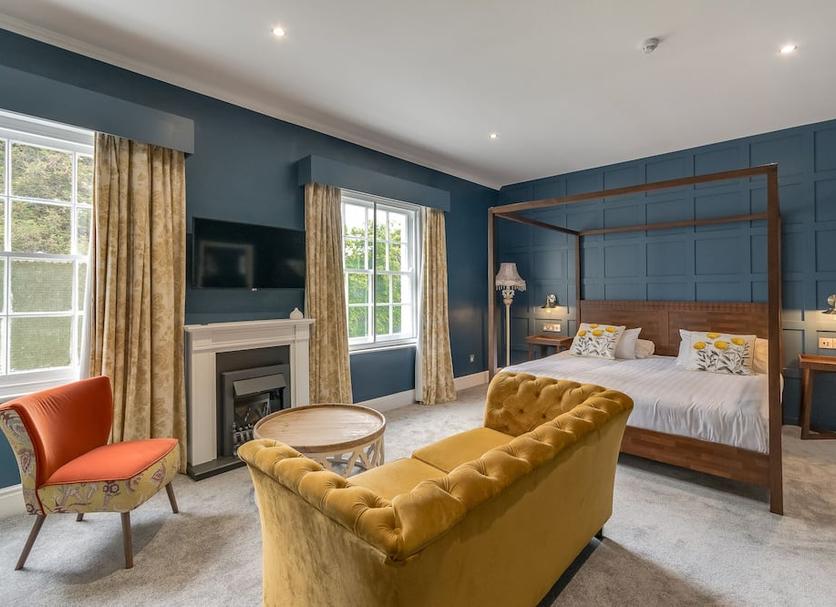 Bedroom Photo