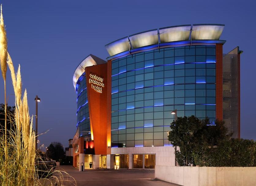 Building Photo