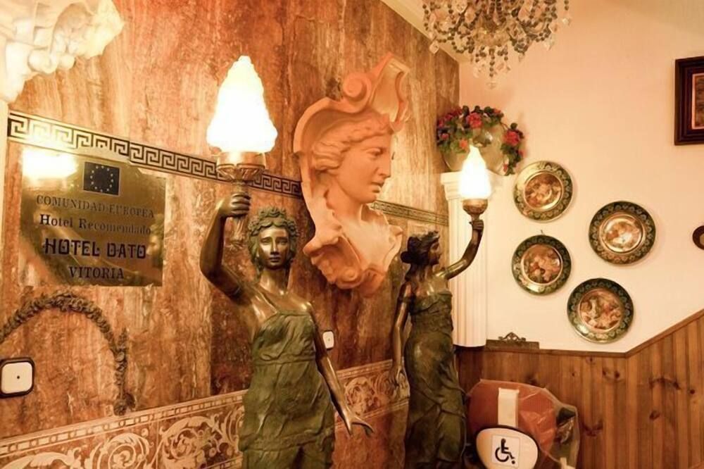Decor