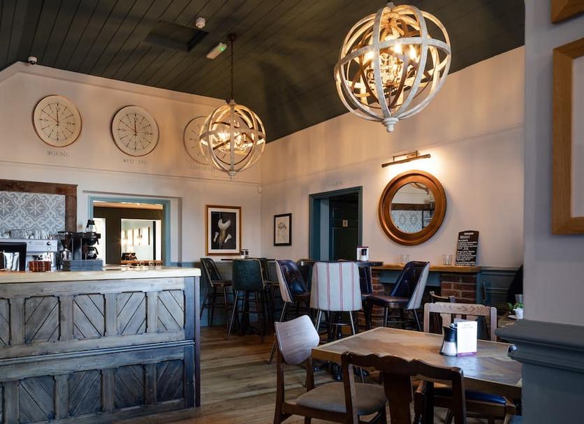 Restaurant Photo