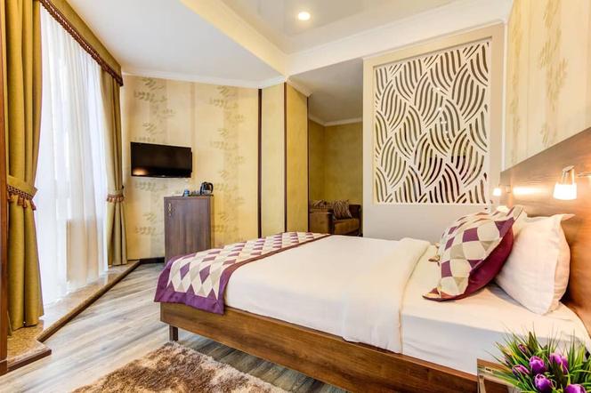 Bishkek Centrum Hotel