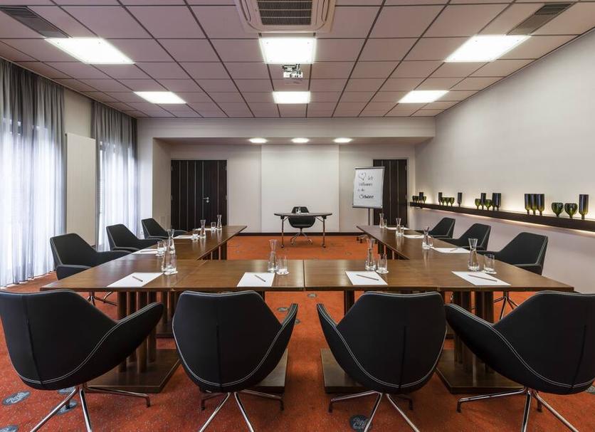 Conference room Photo