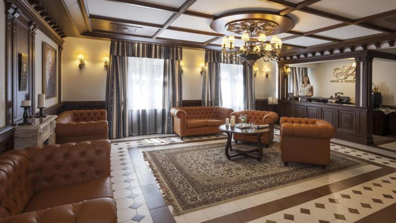 Hotel & Courtyard Aglaya
