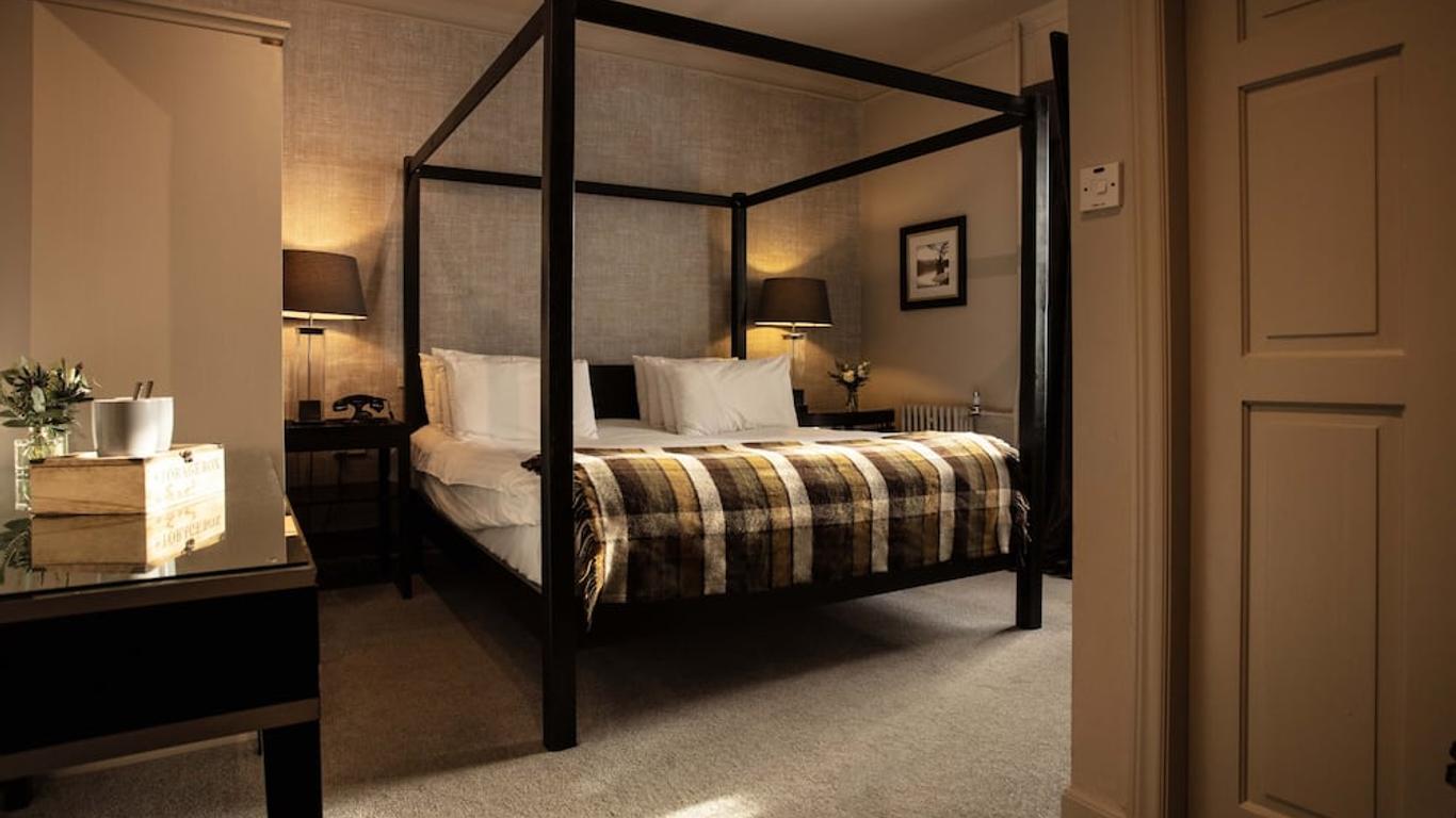 Strathaven Hotel