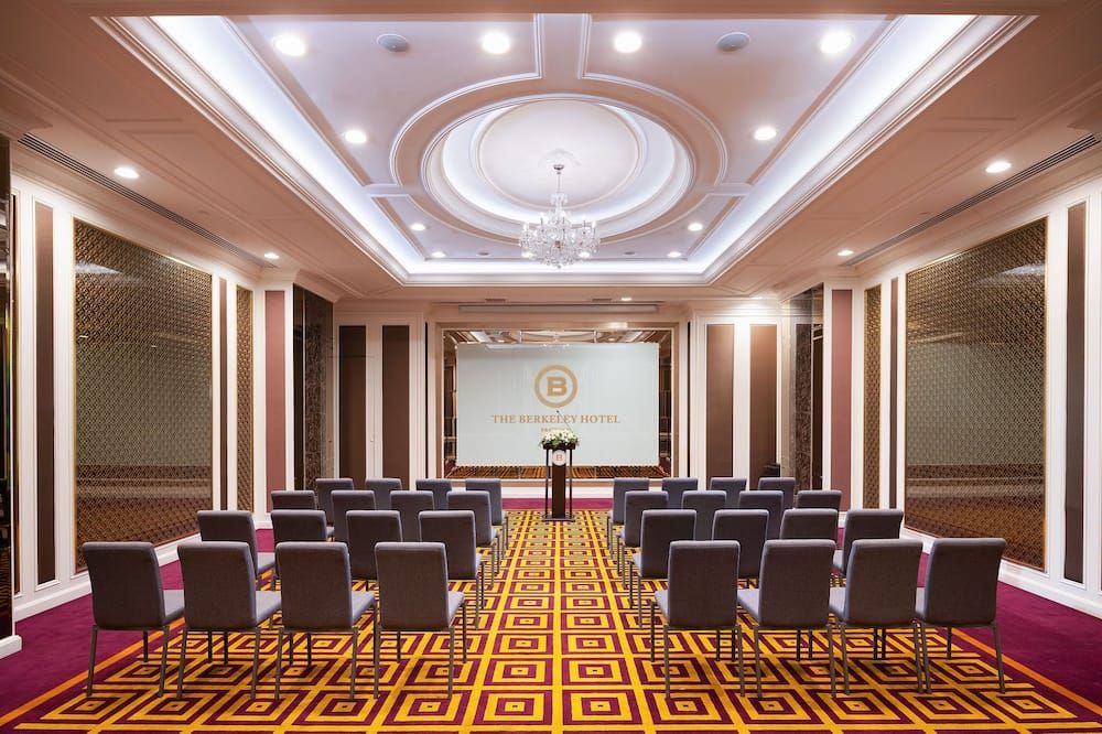 Conference room Photo