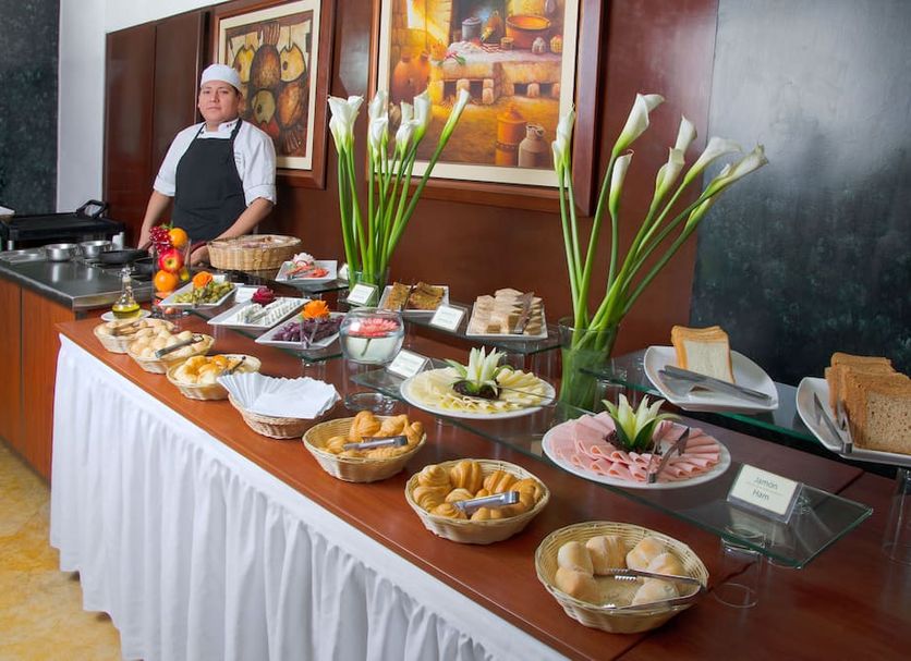 Buffet Photo