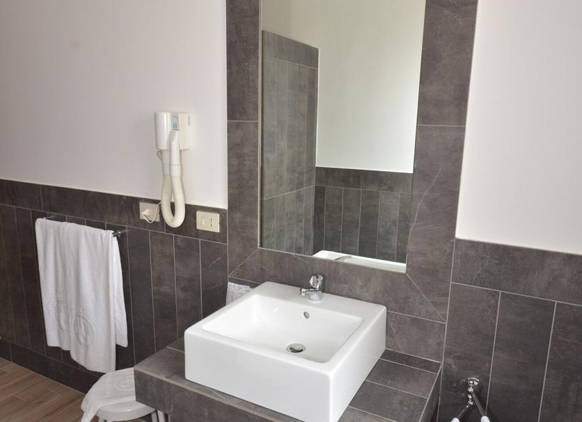 Bathroom Photo