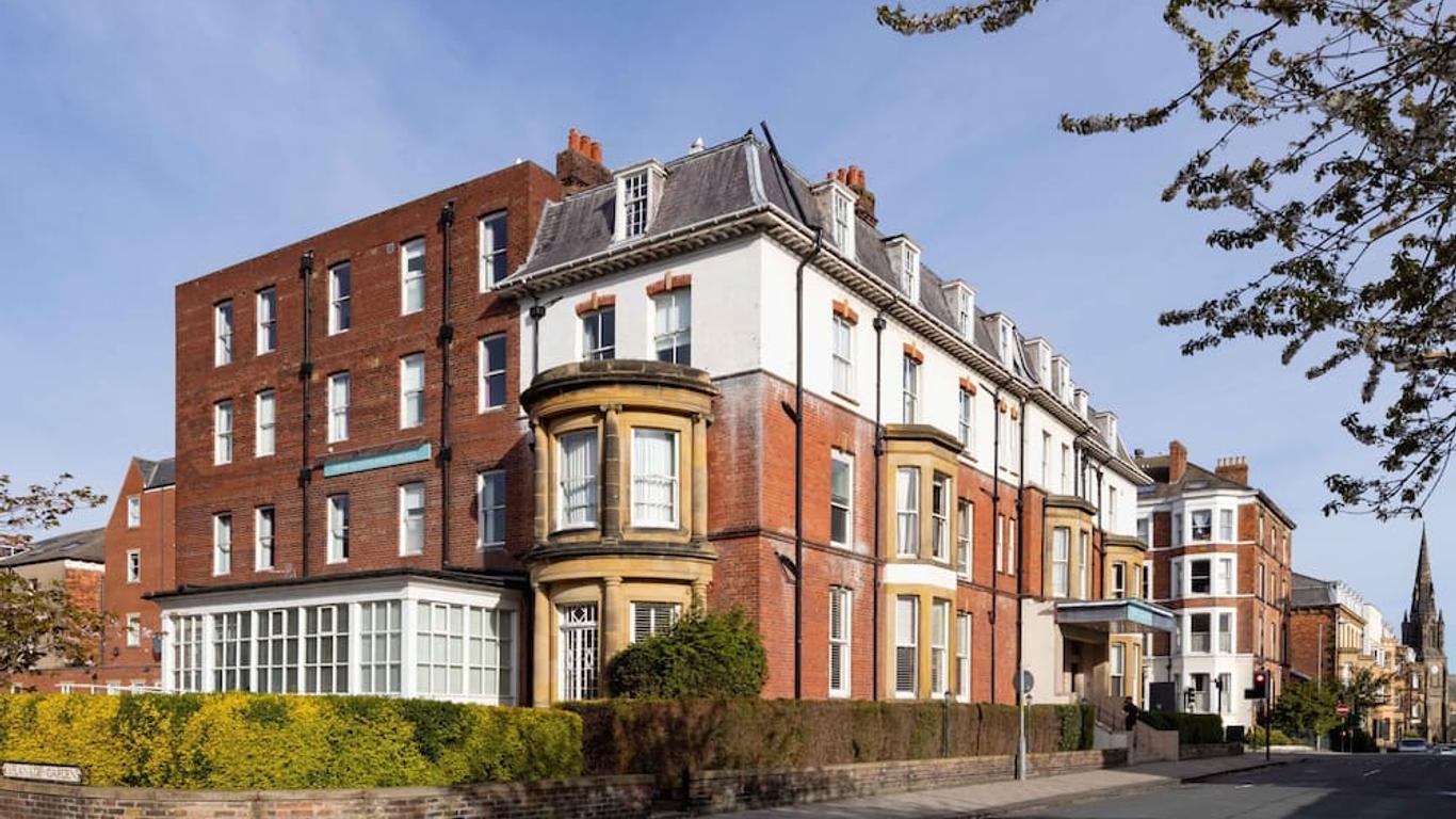 The New Southlands Hotel