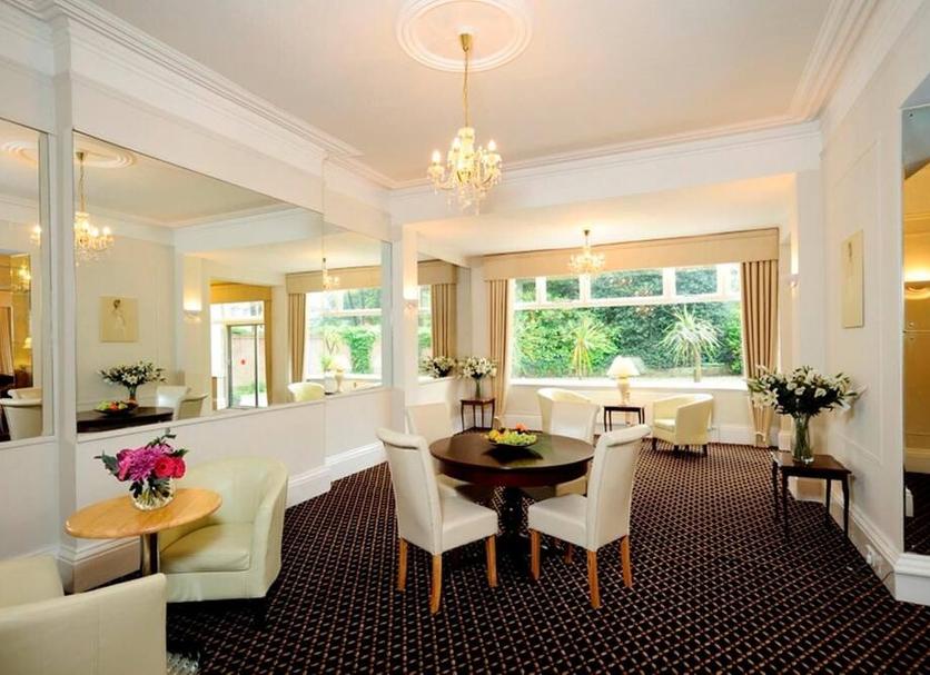 Dining room Photo