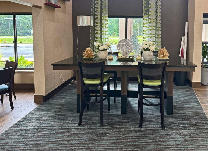 Dining room Photo