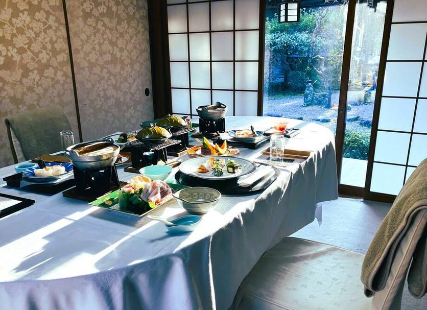 Buffet Photo
