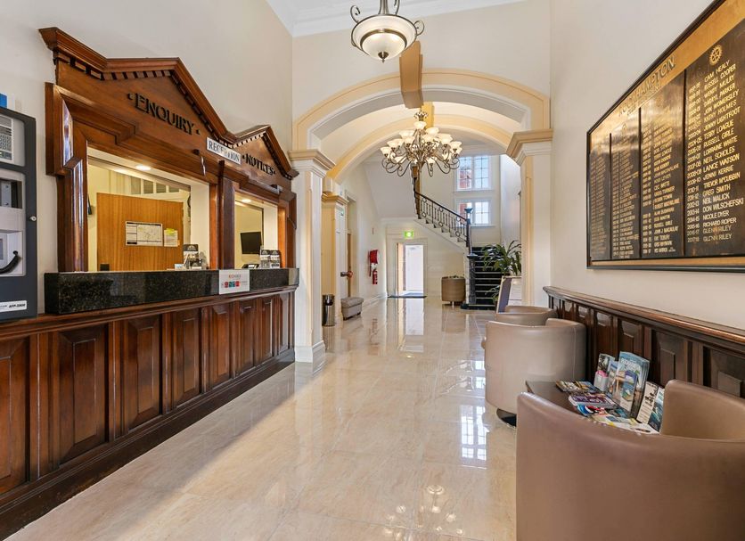 Lobby Photo