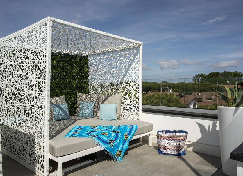 Balcony Photo
