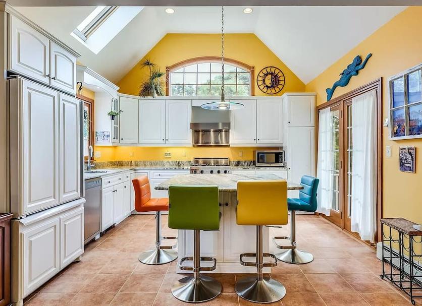 Kitchen Photo
