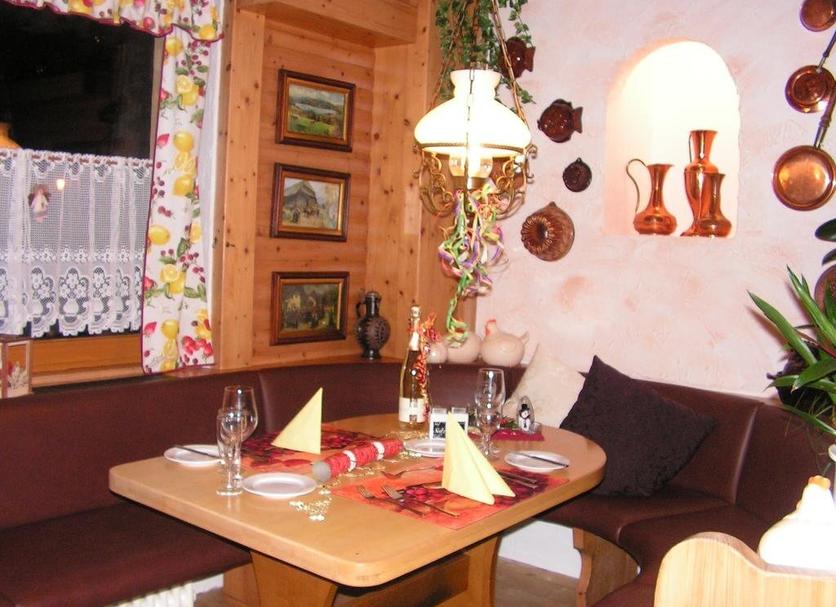 Dining room Photo