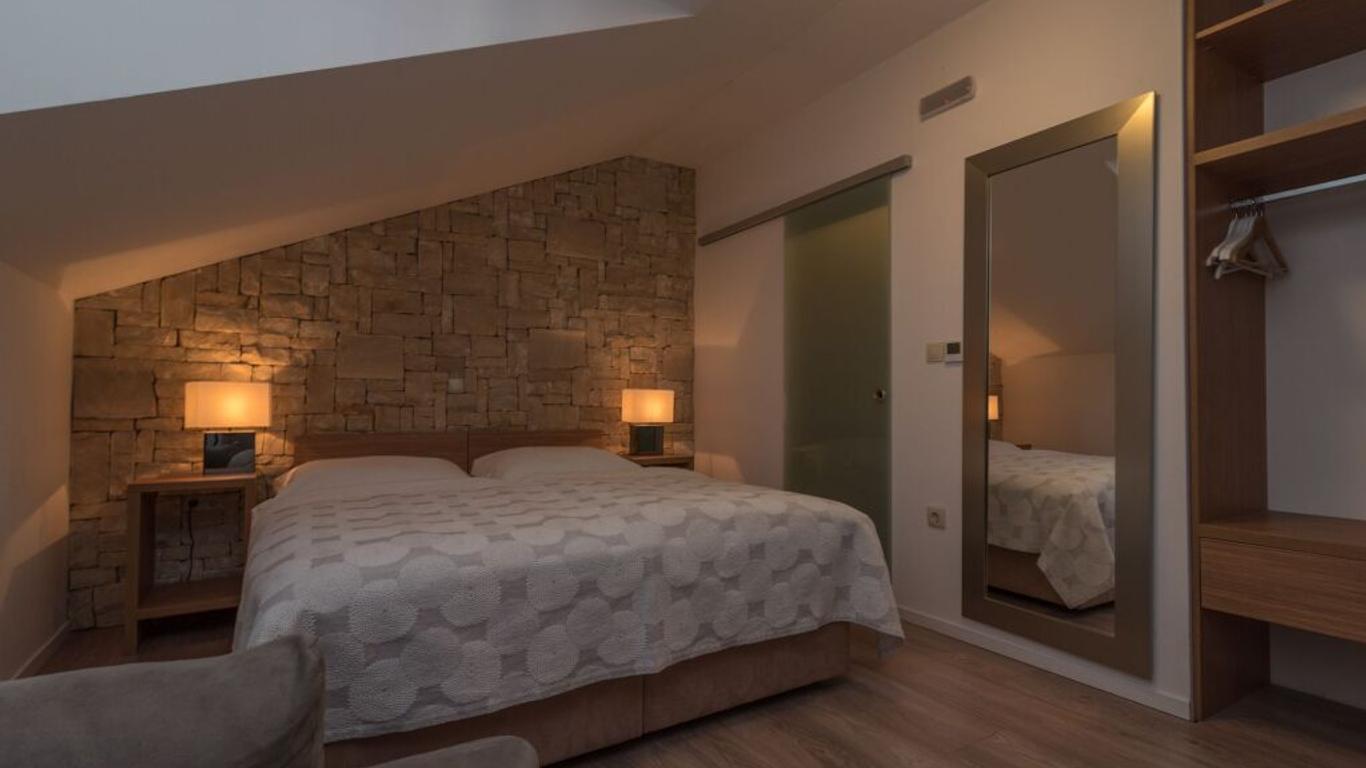 Villa Lucica Trogir