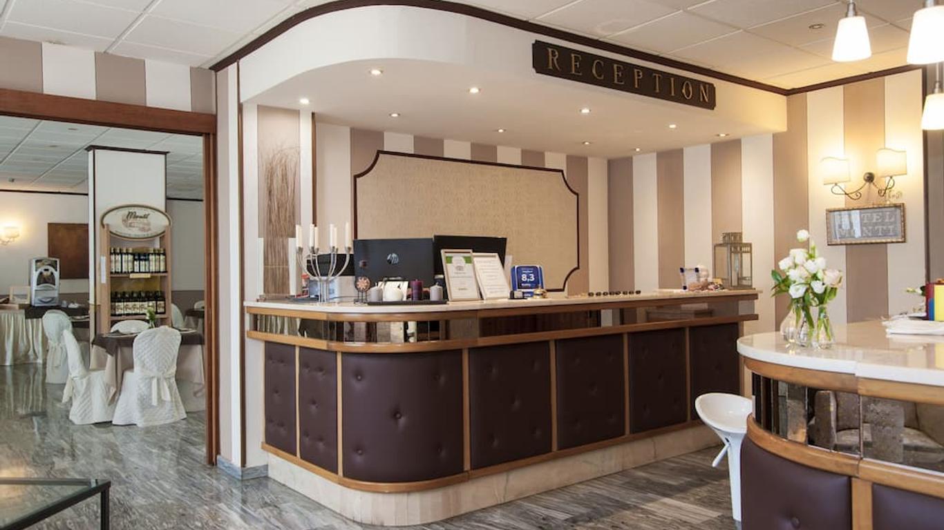 Hotel Monti