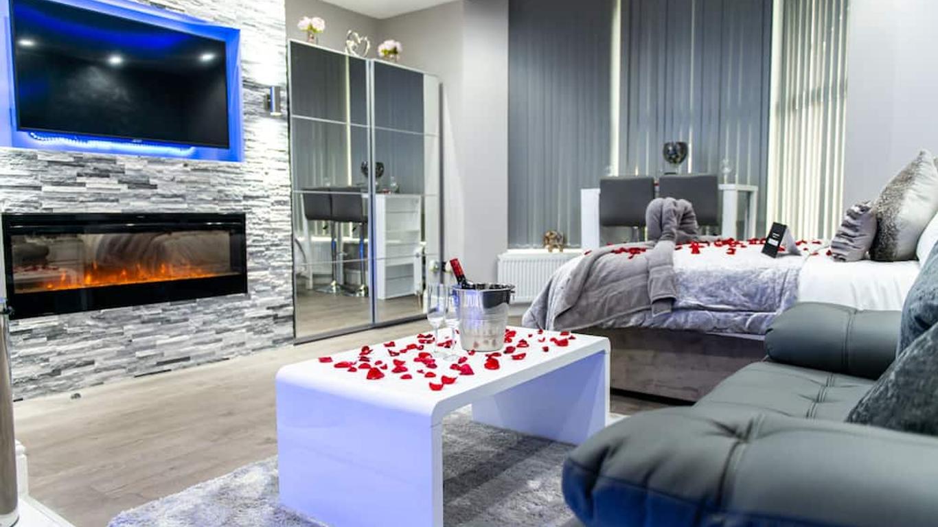 Aphrodite Suites