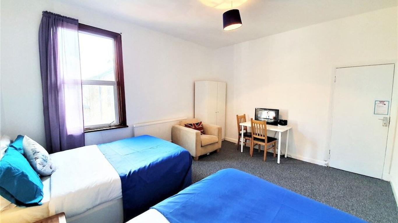 Wellesley Guest Rooms
