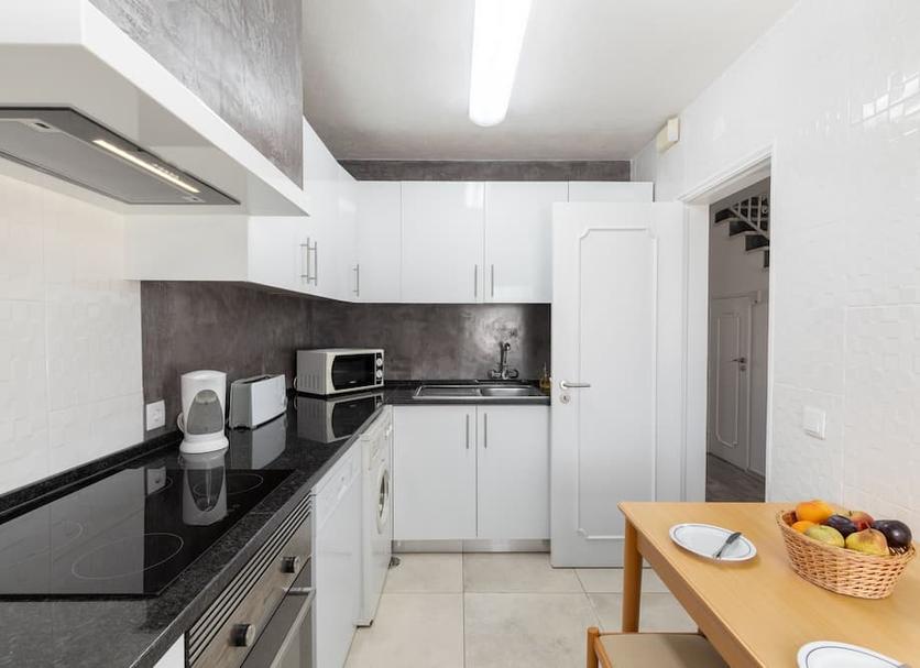 Kitchen Photo