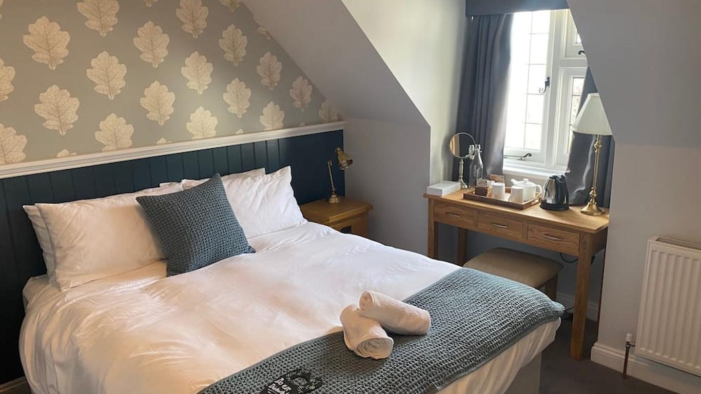 Three Bishops Inn